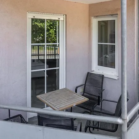 Appartamento Ruhige Mit Terrasse Am Rande Von