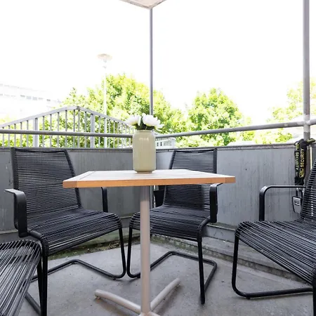 Ruhige Mit Terrasse Am Rande Von Appartamento Würzburg